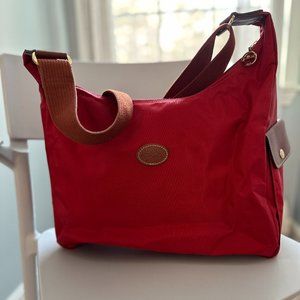 Red Longchamp Hobo Le Pliage